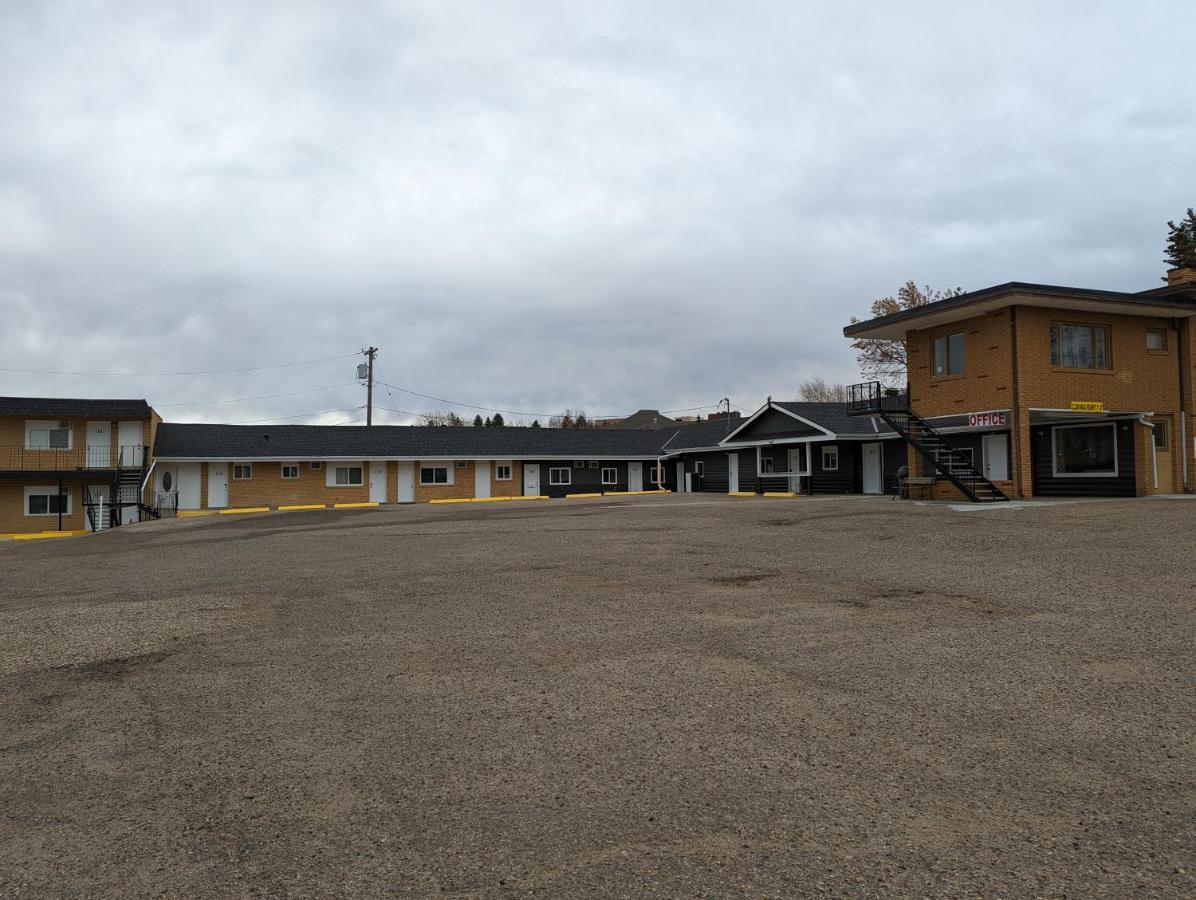 Riverside Motel Медисин-Гат Екстер'єр фото